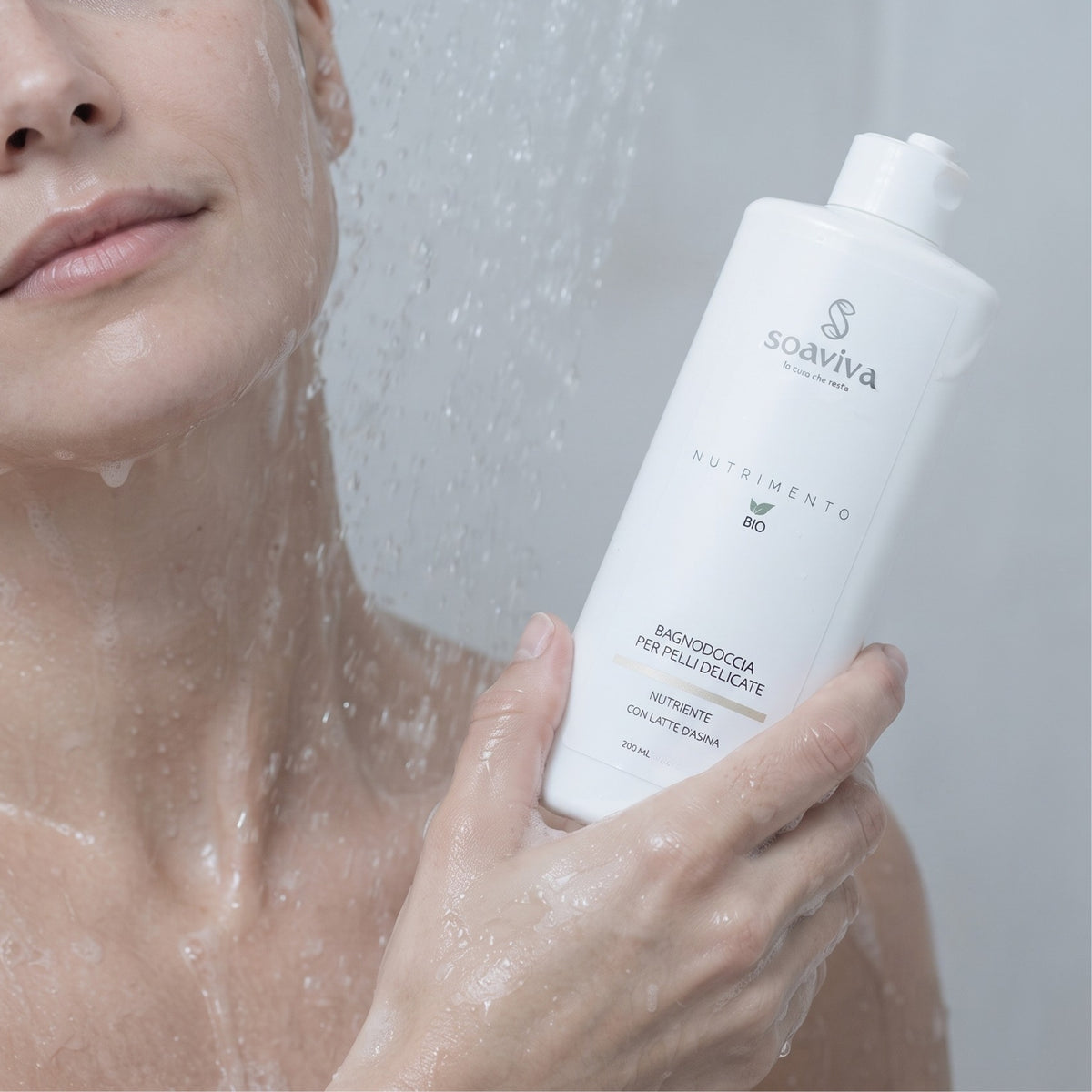 Soaviva Nutrimento Bagnodoccia Delicato Idratante Latte d'Asina 200 ml — applicazione