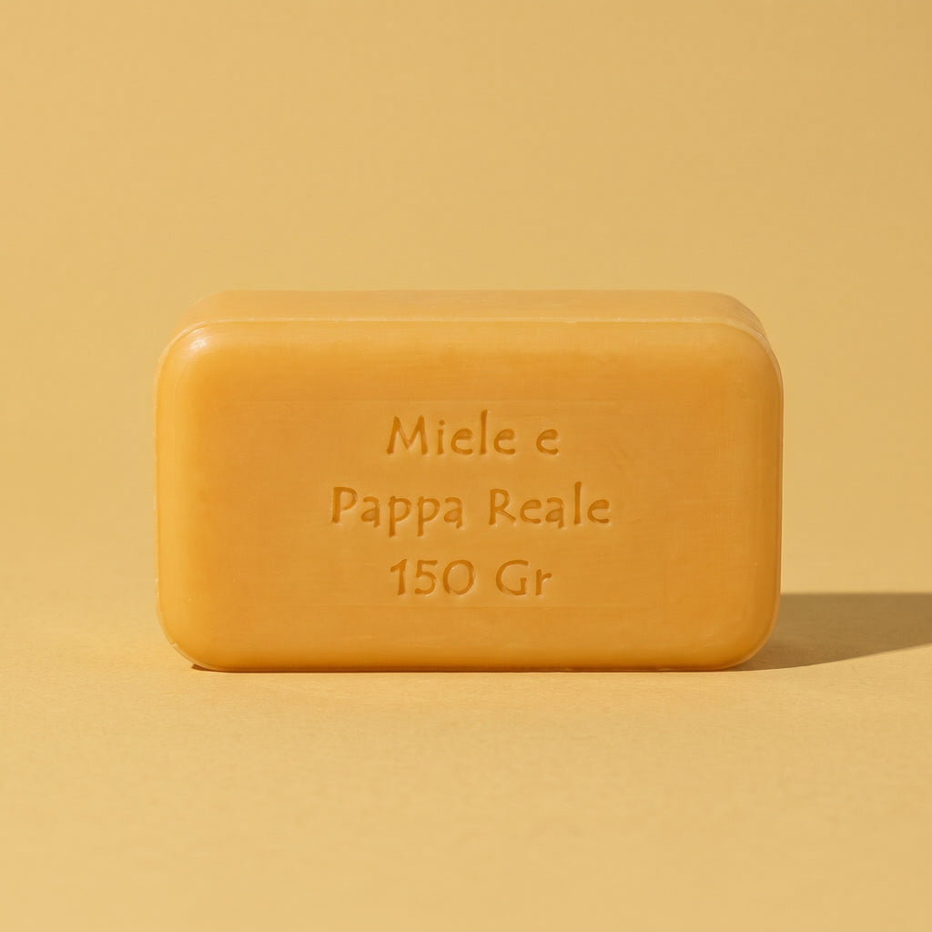 Sapone solido Soaviva miele e pappa reale da 150 g, panetto ambrato